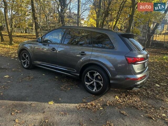 Сірий Ауді Ку 7, об'ємом двигуна 2.97 л та пробігом 111 тис. км за 54500 $, фото 4 на Automoto.ua