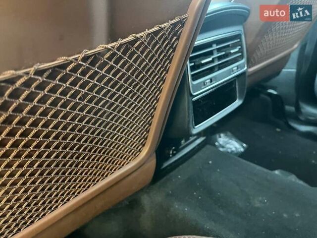 Сірий Ауді Ку 7, об'ємом двигуна 3 л та пробігом 106 тис. км за 38500 $, фото 14 на Automoto.ua