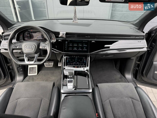 Серый Ауди Ку 7, объемом двигателя 3 л и пробегом 144 тыс. км за 57500 $, фото 65 на Automoto.ua