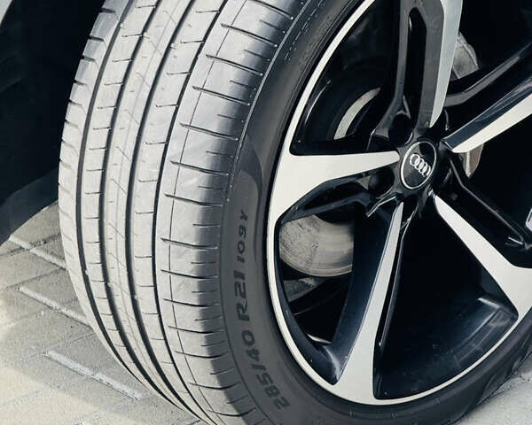 Серый Ауди Ку 7, объемом двигателя 3 л и пробегом 144 тыс. км за 57500 $, фото 18 на Automoto.ua