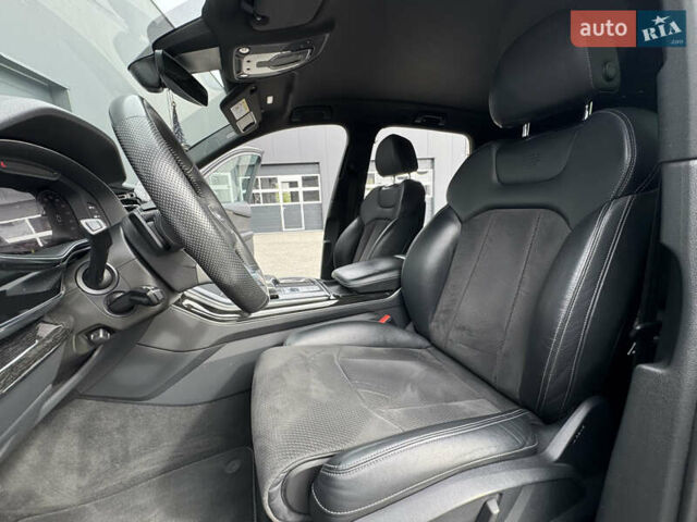 Серый Ауди Ку 7, объемом двигателя 3 л и пробегом 144 тыс. км за 57500 $, фото 62 на Automoto.ua