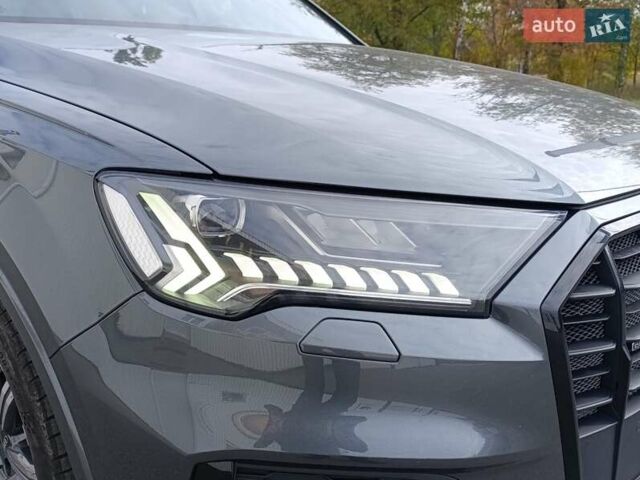 Ауді Ку 7 2021 у Кременчуге на Automoto.ua Сірий Ауді Ку 7, об'ємом двигуна 2.97 л та пробігом 165 тис. км за 62000 $, фото 9 на Automoto.ua
