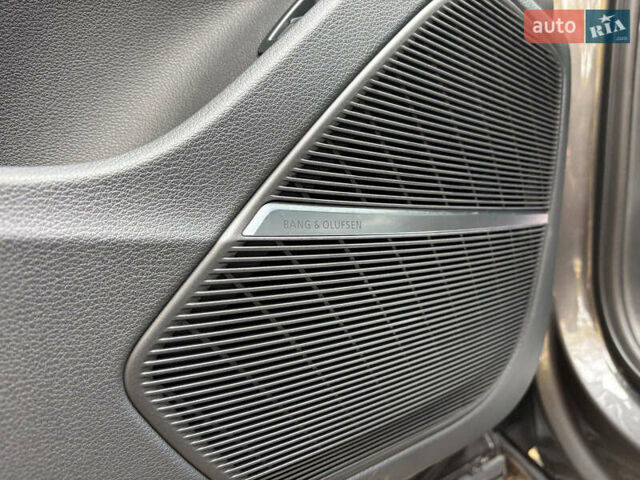 Ауді Ку 7 2021 у Запоріжжя на Automoto.ua Сірий Ауді Ку 7, об'ємом двигуна 2 л та пробігом 66 тис. км за 43790 $, фото 20 на Automoto.ua