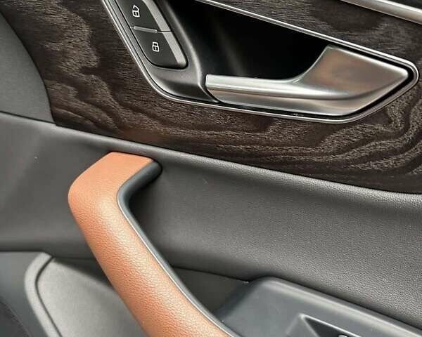 Серый Ауди Ку 7, объемом двигателя 2.97 л и пробегом 31 тыс. км за 76500 $, фото 9 на Automoto.ua