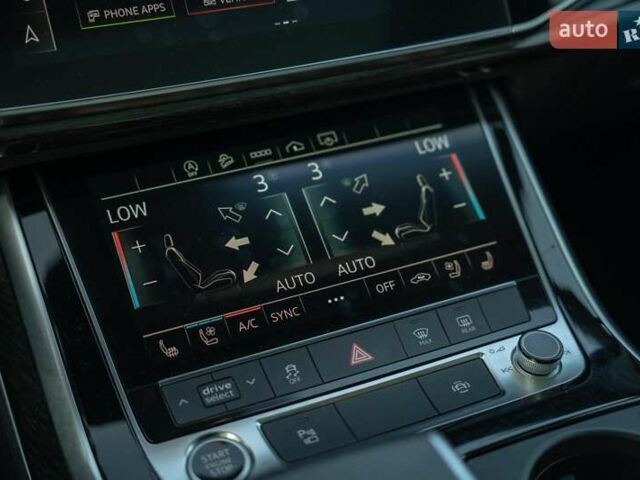 Сірий Ауді Ку 7, об'ємом двигуна 3 л та пробігом 15 тис. км за 47900 $, фото 41 на Automoto.ua