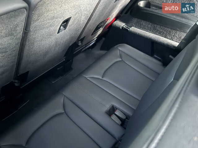 Серый Ауди Ку 7, объемом двигателя 3 л и пробегом 118 тыс. км за 55000 $, фото 55 на Automoto.ua