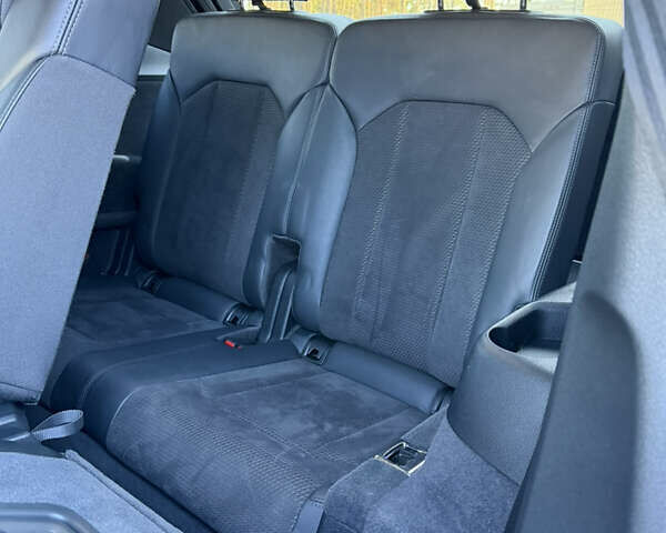 Сірий Ауді Ку 7, об'ємом двигуна 2.97 л та пробігом 135 тис. км за 67500 $, фото 43 на Automoto.ua