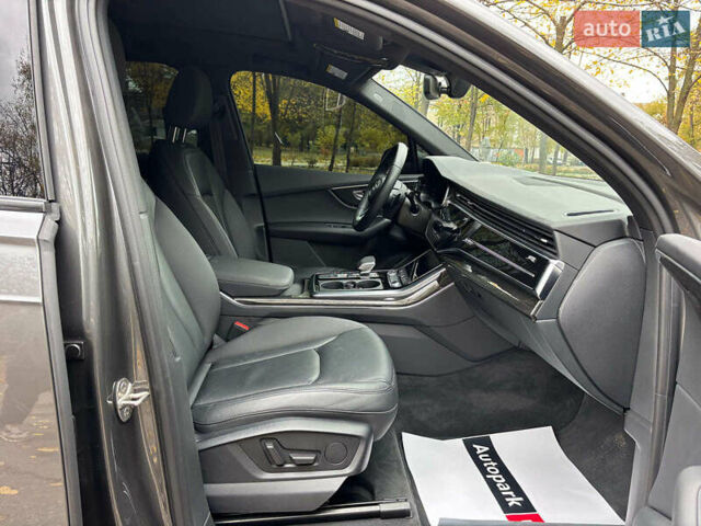 Ауді Ку 7 2021 у Запоріжжя на Automoto.ua Сірий Ауді Ку 7, об'ємом двигуна 2 л та пробігом 66 тис. км за 43790 $, фото 16 на Automoto.ua