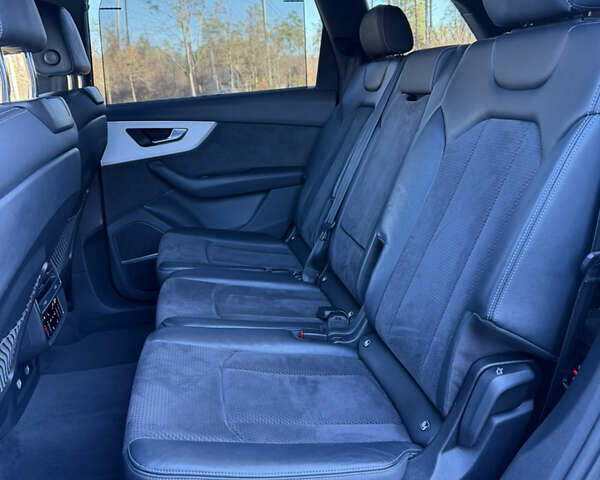 Сірий Ауді Ку 7, об'ємом двигуна 2.97 л та пробігом 135 тис. км за 67500 $, фото 42 на Automoto.ua