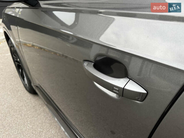 Серый Ауди Ку 7, объемом двигателя 2 л и пробегом 53 тыс. км за 46500 $, фото 12 на Automoto.ua