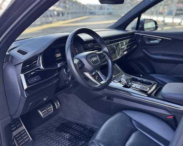 Сірий Ауді Ку 7, об'ємом двигуна 3 л та пробігом 95 тис. км за 57000 $, фото 23 на Automoto.ua