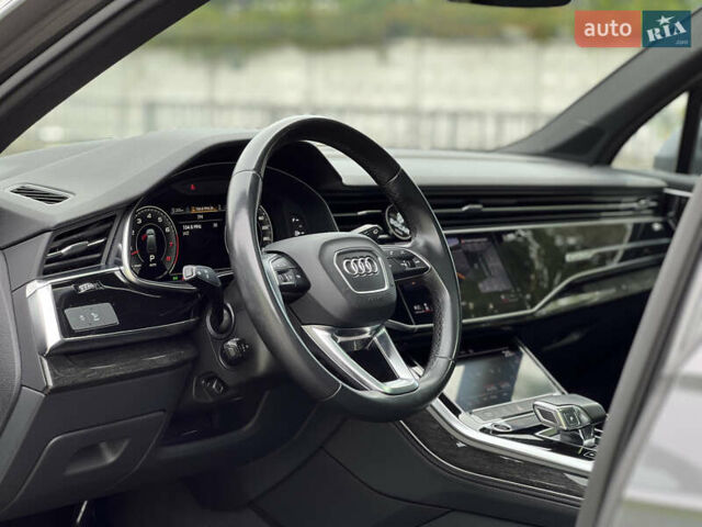 Сірий Ауді Ку 7, об'ємом двигуна 3 л та пробігом 55 тис. км за 54999 $, фото 18 на Automoto.ua