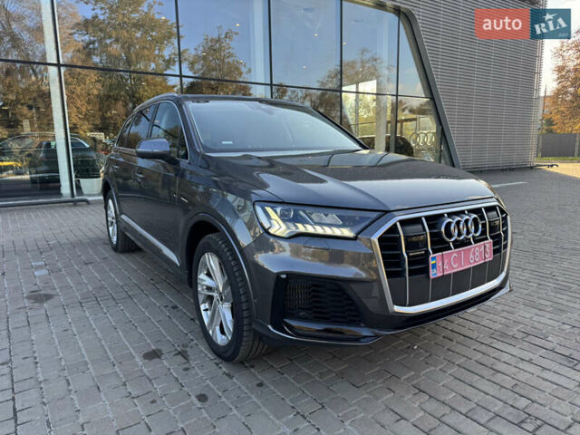 Серый Ауди Ку 7, объемом двигателя 3 л и пробегом 123 тыс. км за 45000 $, фото 4 на Automoto.ua