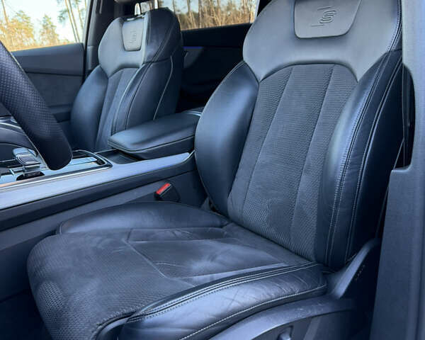 Сірий Ауді Ку 7, об'ємом двигуна 2.97 л та пробігом 135 тис. км за 67500 $, фото 28 на Automoto.ua