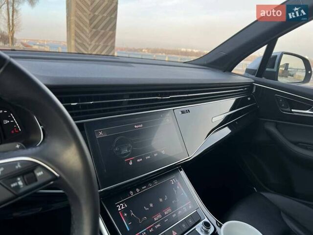 Серый Ауди Ку 7, объемом двигателя 3 л и пробегом 60 тыс. км за 49000 $, фото 39 на Automoto.ua