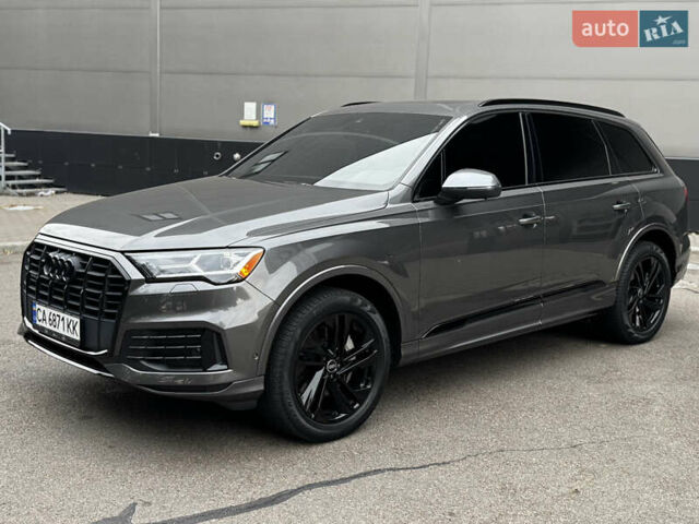Серый Ауди Ку 7, объемом двигателя 2 л и пробегом 53 тыс. км за 46500 $, фото 4 на Automoto.ua