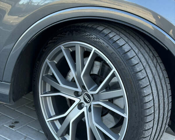 Сірий Ауді Ку 7, об'ємом двигуна 2.97 л та пробігом 135 тис. км за 67500 $, фото 10 на Automoto.ua