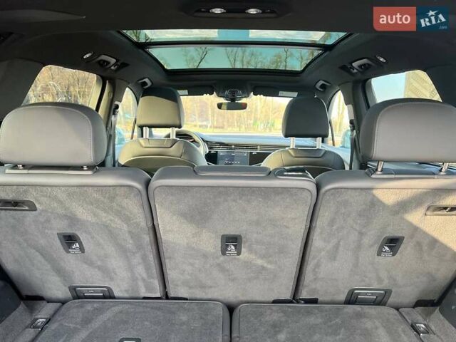 Серый Ауди Ку 7, объемом двигателя 3 л и пробегом 60 тыс. км за 49000 $, фото 50 на Automoto.ua