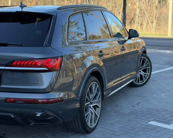 Сірий Ауді Ку 7, об'ємом двигуна 2.97 л та пробігом 135 тис. км за 67500 $, фото 11 на Automoto.ua