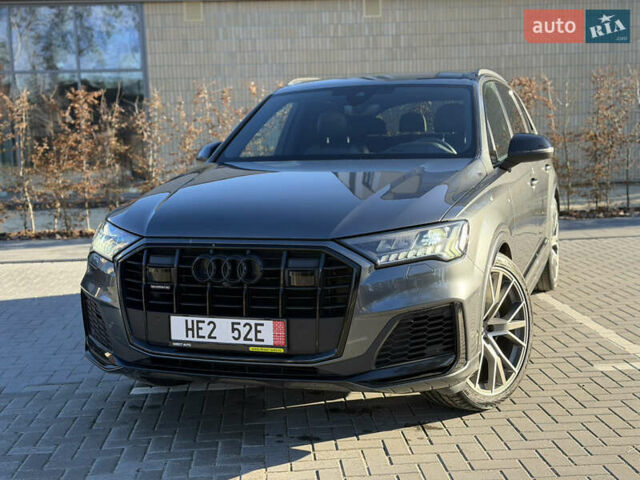 Сірий Ауді Ку 7, об'ємом двигуна 2.97 л та пробігом 135 тис. км за 67500 $, фото 2 на Automoto.ua