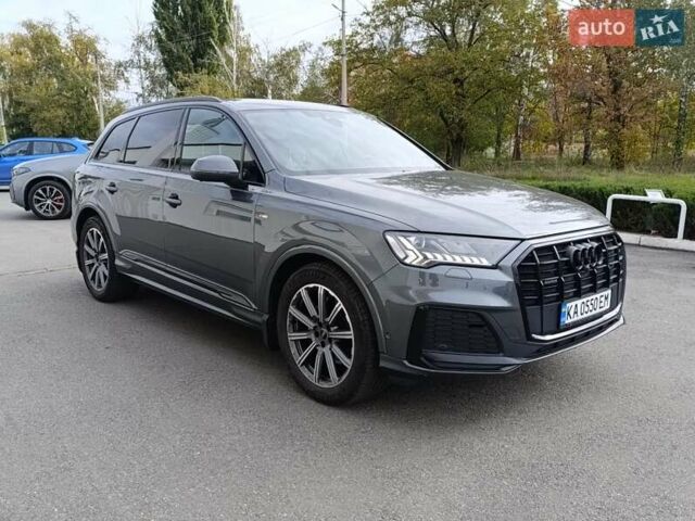 Ауді Ку 7 2021 у Кременчуге на Automoto.ua Сірий Ауді Ку 7, об'ємом двигуна 2.97 л та пробігом 165 тис. км за 62000 $, фото 2 на Automoto.ua