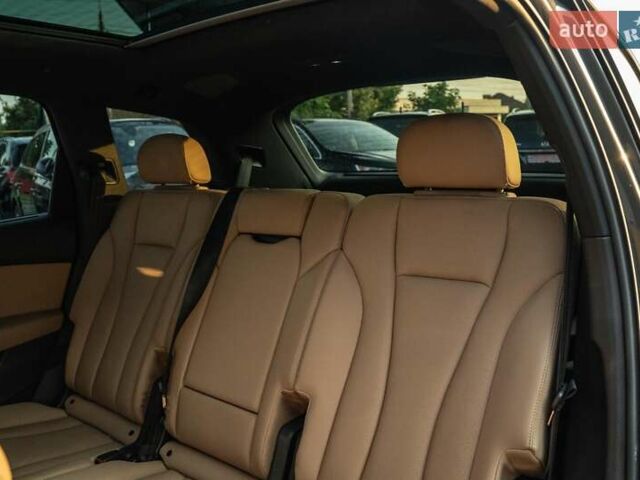 Сірий Ауді Ку 7, об'ємом двигуна 3 л та пробігом 15 тис. км за 47900 $, фото 51 на Automoto.ua