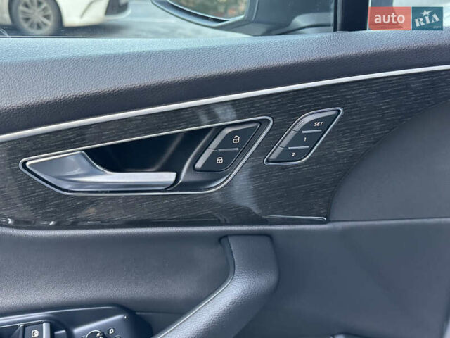 Серый Ауди Ку 7, объемом двигателя 3 л и пробегом 118 тыс. км за 55000 $, фото 16 на Automoto.ua