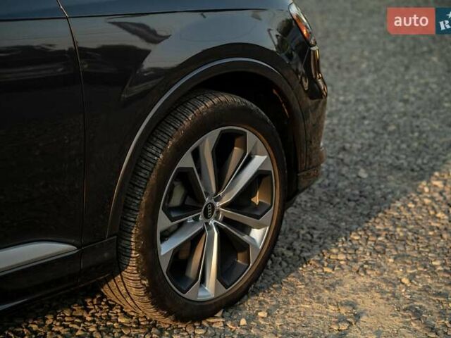 Сірий Ауді Ку 7, об'ємом двигуна 3 л та пробігом 15 тис. км за 47900 $, фото 23 на Automoto.ua