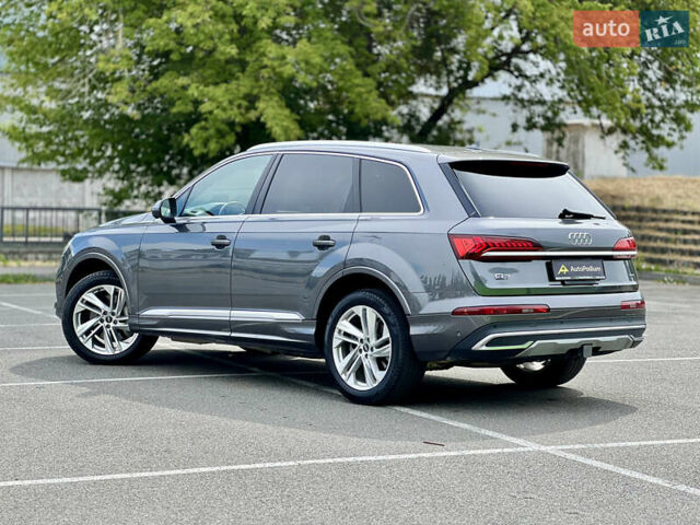 Сірий Ауді Ку 7, об'ємом двигуна 3 л та пробігом 55 тис. км за 54999 $, фото 3 на Automoto.ua