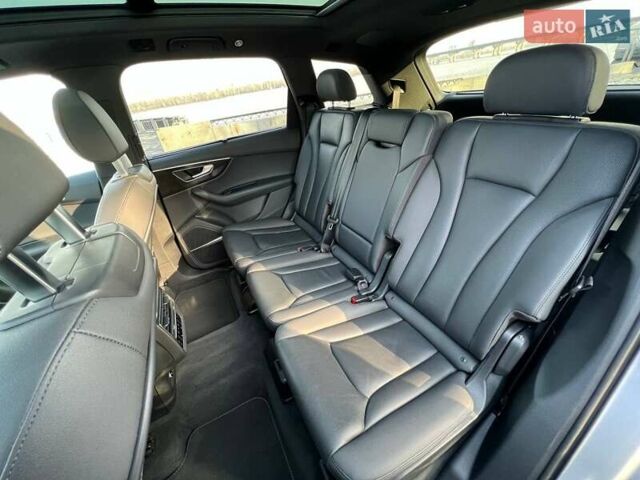 Серый Ауди Ку 7, объемом двигателя 3 л и пробегом 60 тыс. км за 49000 $, фото 23 на Automoto.ua