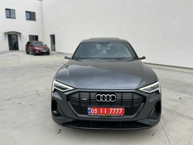 Ауди Ку 7 2021 в Луцке на Automoto.ua Серый Ауди Ку 7, объемом двигателя 0 л и пробегом 125 тыс. км за 34999 $, фото 2 на Automoto.ua