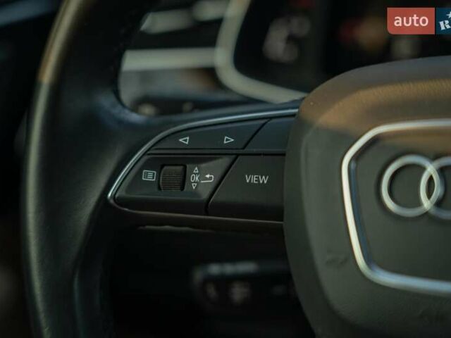 Сірий Ауді Ку 7, об'ємом двигуна 3 л та пробігом 15 тис. км за 47900 $, фото 35 на Automoto.ua