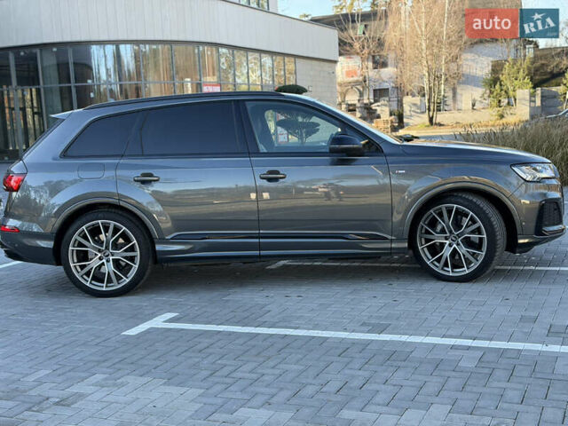 Сірий Ауді Ку 7, об'ємом двигуна 2.97 л та пробігом 135 тис. км за 67500 $, фото 8 на Automoto.ua