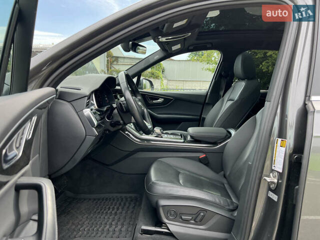 Сірий Ауді Ку 7, об'ємом двигуна 3 л та пробігом 55 тис. км за 54999 $, фото 19 на Automoto.ua