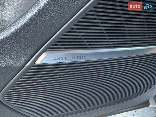 Серый Ауди Ку 7, объемом двигателя 3 л и пробегом 118 тыс. км за 55000 $, фото 19 на Automoto.ua