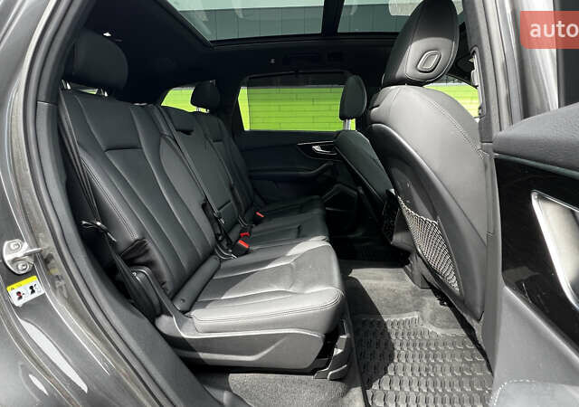 Сірий Ауді Ку 7, об'ємом двигуна 3 л та пробігом 55 тис. км за 54999 $, фото 32 на Automoto.ua