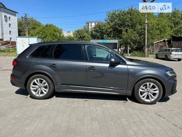 Серый Ауди Ку 7, объемом двигателя 2.97 л и пробегом 94 тыс. км за 67000 $, фото 3 на Automoto.ua