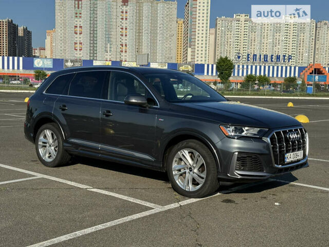 Серый Ауди Ку 7, объемом двигателя 3 л и пробегом 70 тыс. км за 49500 $, фото 4 на Automoto.ua