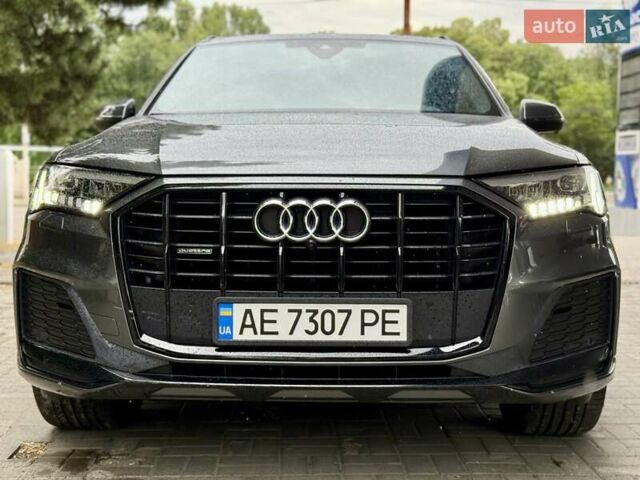 Серый Ауди Ку 7, объемом двигателя 2.97 л и пробегом 95 тыс. км за 61900 $, фото 8 на Automoto.ua