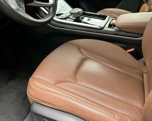 Серый Ауди Ку 7, объемом двигателя 2.97 л и пробегом 31 тыс. км за 76500 $, фото 13 на Automoto.ua