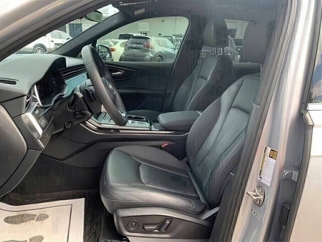 Серый Ауди Ку 7, объемом двигателя 2 л и пробегом 21 тыс. км за 26000 $, фото 6 на Automoto.ua