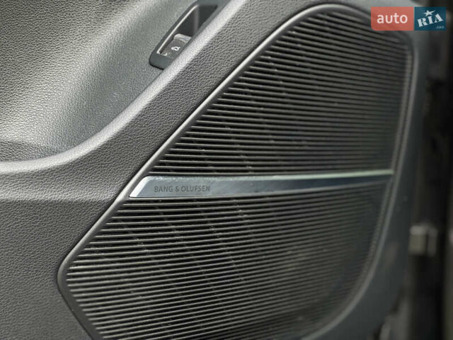 Сірий Ауді Ку 7, об'ємом двигуна 3 л та пробігом 55 тис. км за 54999 $, фото 17 на Automoto.ua