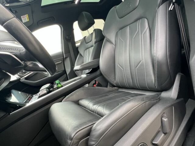 Ауди Ку 7 2021 в Луцке на Automoto.ua Серый Ауди Ку 7, объемом двигателя 0 л и пробегом 125 тыс. км за 34999 $, фото 9 на Automoto.ua