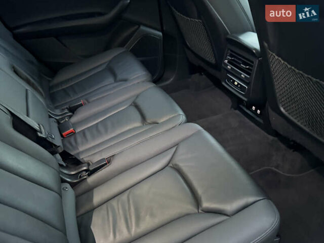 Серый Ауди Ку 7, объемом двигателя 3 л и пробегом 118 тыс. км за 55000 $, фото 62 на Automoto.ua