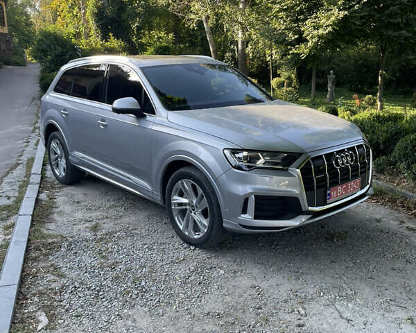 Серый Ауди Ку 7, объемом двигателя 2 л и пробегом 98 тыс. км за 43000 $, фото 5 на Automoto.ua