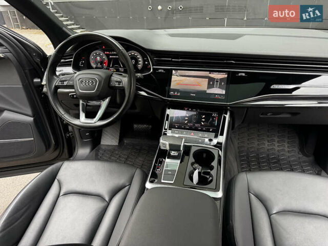 Серый Ауди Ку 7, объемом двигателя 2 л и пробегом 53 тыс. км за 46500 $, фото 30 на Automoto.ua