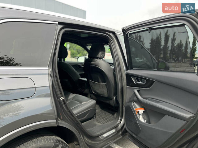 Сірий Ауді Ку 7, об'ємом двигуна 3 л та пробігом 55 тис. км за 54999 $, фото 31 на Automoto.ua