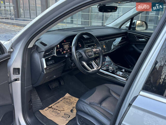 Серый Ауди Ку 7, объемом двигателя 3 л и пробегом 118 тыс. км за 55000 $, фото 13 на Automoto.ua