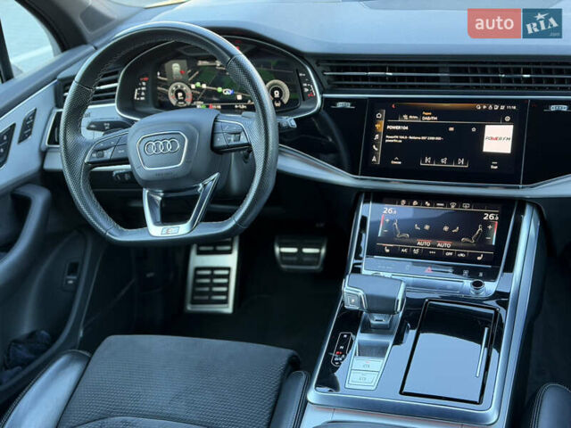 Сірий Ауді Ку 7, об'ємом двигуна 2.97 л та пробігом 135 тис. км за 67500 $, фото 52 на Automoto.ua