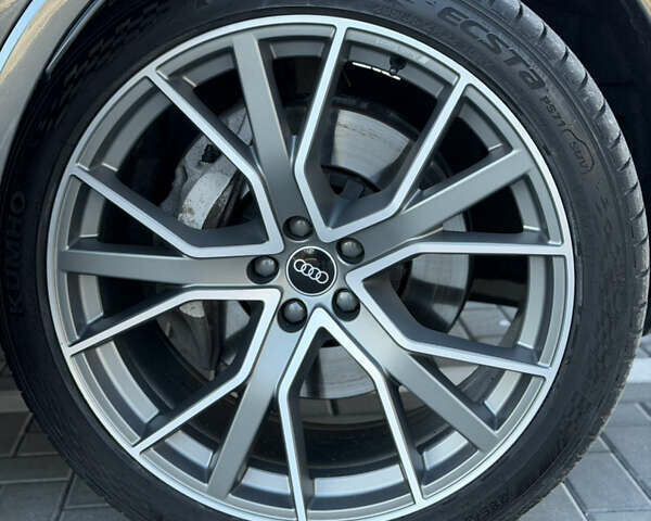 Сірий Ауді Ку 7, об'ємом двигуна 2.97 л та пробігом 135 тис. км за 67500 $, фото 9 на Automoto.ua